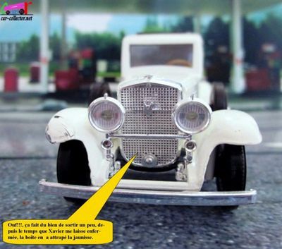 cadillac-v15-1931-ambulance-denver-solido-age-d-or