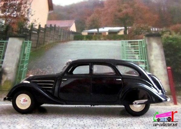 peugeot-402b-noire-1939-norev-1-43-hachette-collection