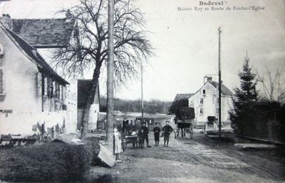 cpa-badevel-route-de-feche-l-eglise