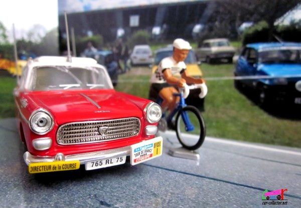 peugeot-404-directeur-de-course-caravane-du-tour-de-france-1968-atlas-norev