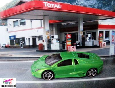 lamborghini-reventon-green-hot-wheels-garage