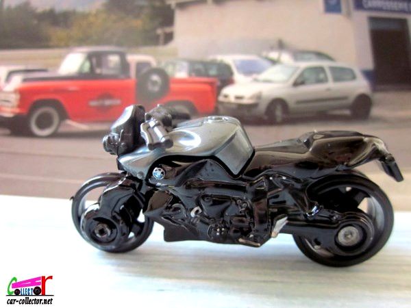 moto-bmw-k-1300-r-hot-wheels