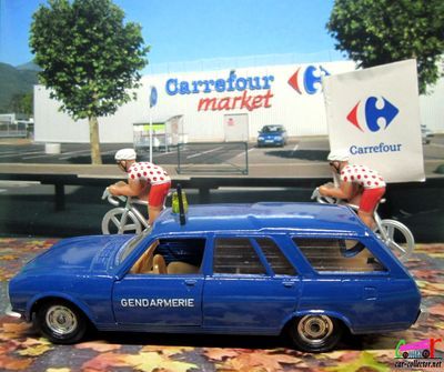 peugeot-504-break-gendarmerie-solido-1-43