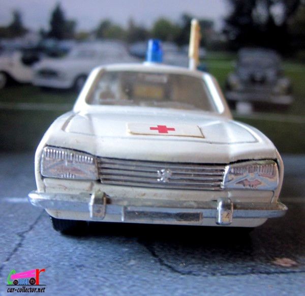 peugeot-504-break-ambulance-municipale-solido-1-43