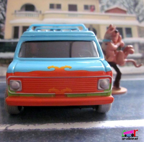 scooby-doo-the-mystery-machine-dessin-anime-corgi-1-36