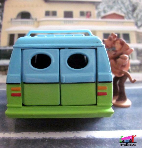 scooby-doo-the-mystery-machine-dessin-anime-corgi-1-36