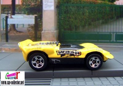 chaparral-2-insectiride-hot-wheels