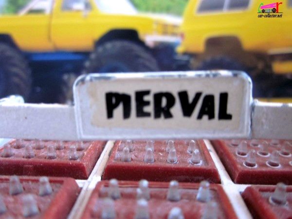 camion-berliet-stradair-pierval-plateau-brasseur-eau-bebe-france-jouets-1-60