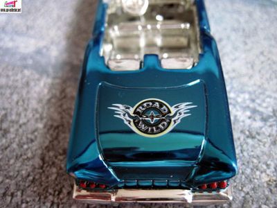 chevrolet-impala-1958-cabriolet-racing-champions-58-chevy-impala-convertible