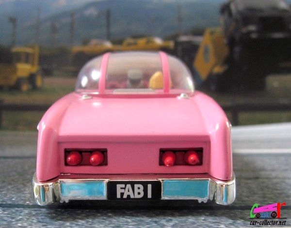 rolls-royce-serie-tv-les-sentinelles-de-l-air-les-aventures-de-penelope-the-thunderbirds-corgi-1-36