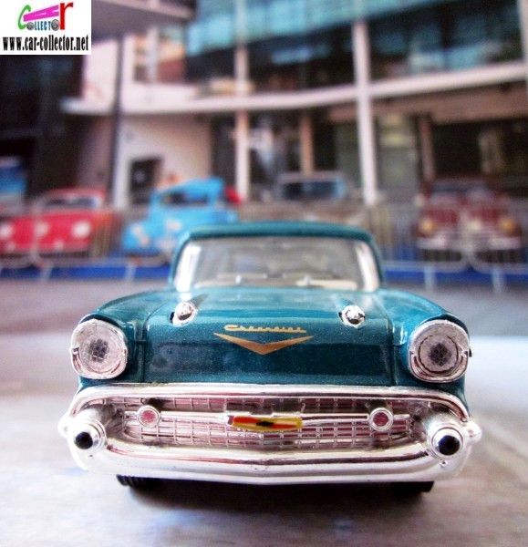 chevrolet-nomad-1957-road-signature-57-chevy-nomad