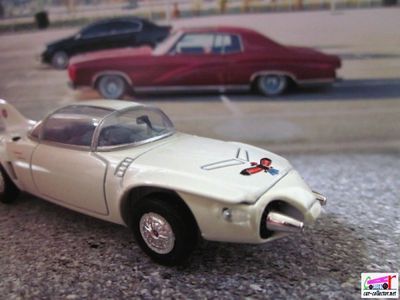 1956-firebird-II-general-motors-norev-scale-1-64