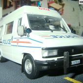 fourgon-peugeot-j5-police-norev