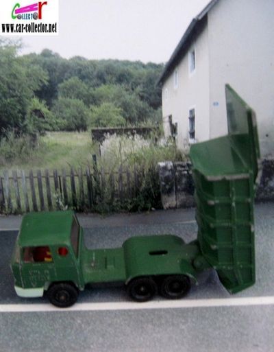 camion-bernard-benne-chantier-ville-de-megeve-majorette-rail-route