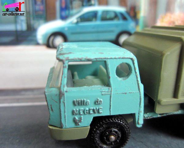 camion-bernard-benne-a-ordures-ville-de-megeve-majorette-rail-route-refuse-truck