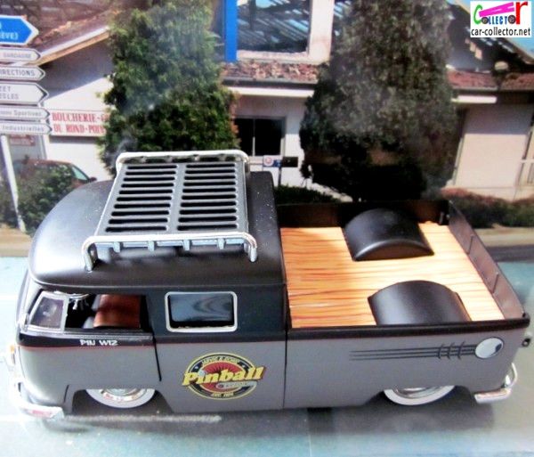 volkswagen-combi-pick-up-double-cabine-pinball-jada-toys-scale-124