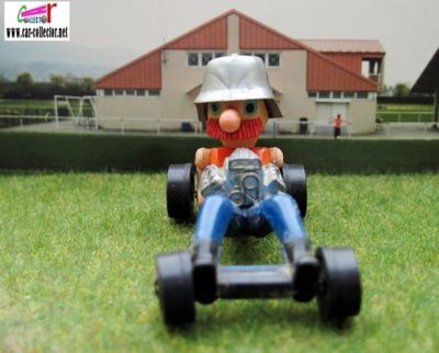 red-catchup-farbs-series-hot-wheels