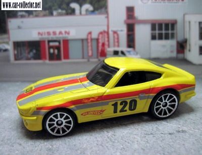 datsun-240z-yellow-hot-wheels