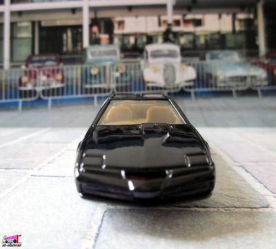 k2000-knight-rider-pontiac-firebird-1989-universal-studios-2011-david-hasselhoff