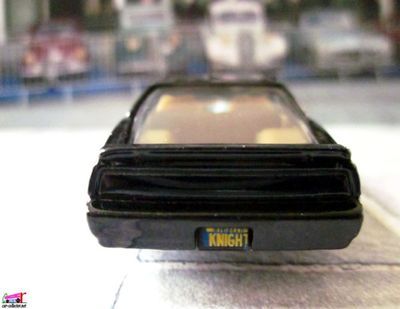 k2000-knight-rider-pontiac-firebird-1989-universal-studios-2011-david-hasselhoff