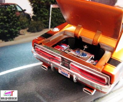 dodge-charger-r/t-tuning-josh-amstrong-custom-shop-maisto-scala-124