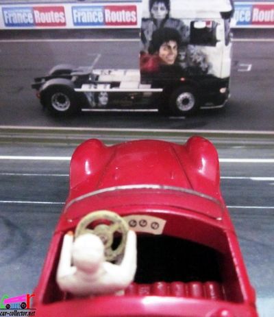 maserati-sport-2000-1956-dinky-toys-meccano-france