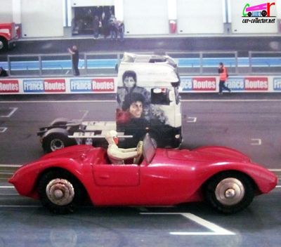 maserati-sport-2000-1956-dinky-toys-meccano-france