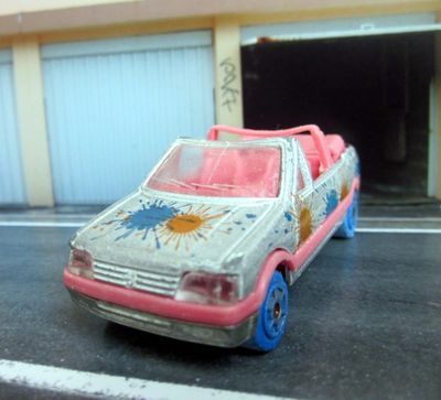 peugeot-205-cti-cabriolet-majorette