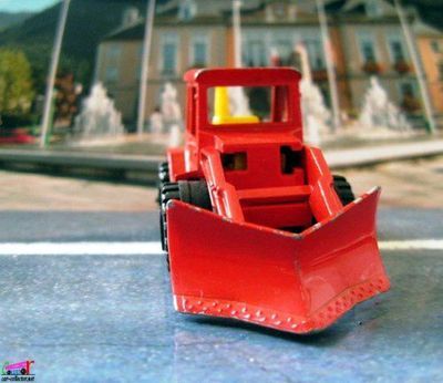 tracto-pelle-majorette-tractopelle-majorette