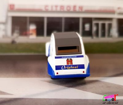 citroen-2cv-feldschlosschen-wiking-ladder-187