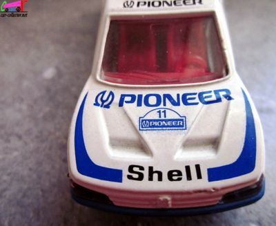 peugeot-405-t16-pioneer-majorette
