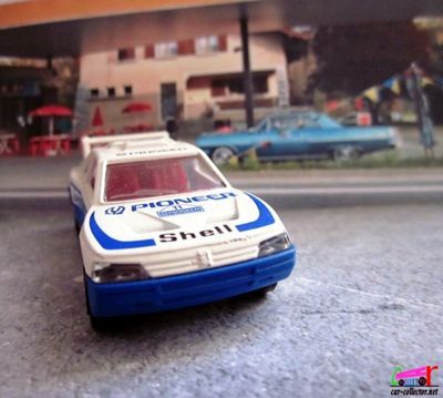 peugeot-405-t16-pioneer-majorette