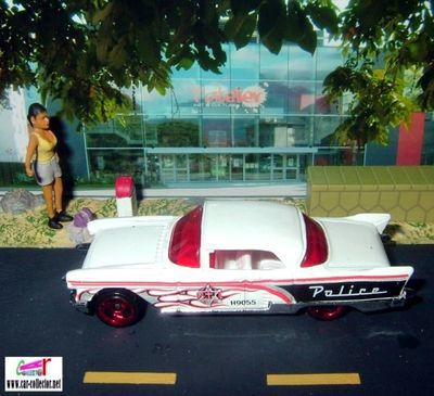 57-cadillac-eldorado-brougham-police-2005-hot-wheels