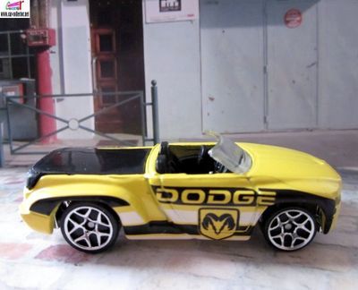 dodge-sidewinder-hot-trucks-2006-hot-wheels