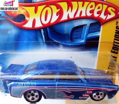 65-volkswagen-fasback-new-model-hot-wheels-2008