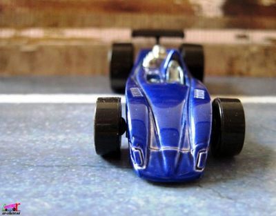 tor-speedo-2006-hot-wheels