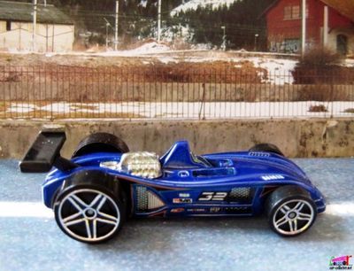 tor-speedo-2006-hot-wheels