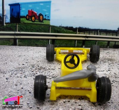 karting-ecurie-roustang-cadeau-boite-fromage-vache-qui-rit-grosjean
