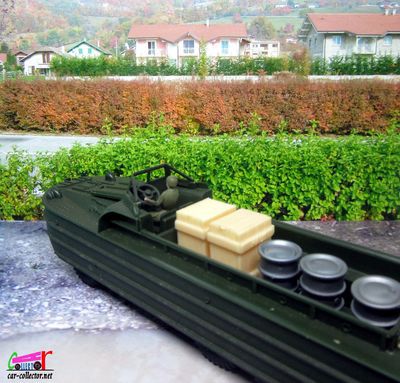 gmc-6x6-dukw-camion-militaire-amphibie-dinky-toys-meccano-france-military-amphibious-truck