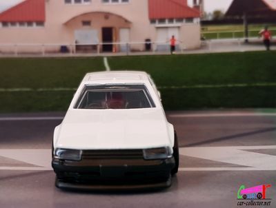 82-nissan-skyline-r30-1982-nightburnerz-hot-wheels-2019-048-stade-foot-bonneville