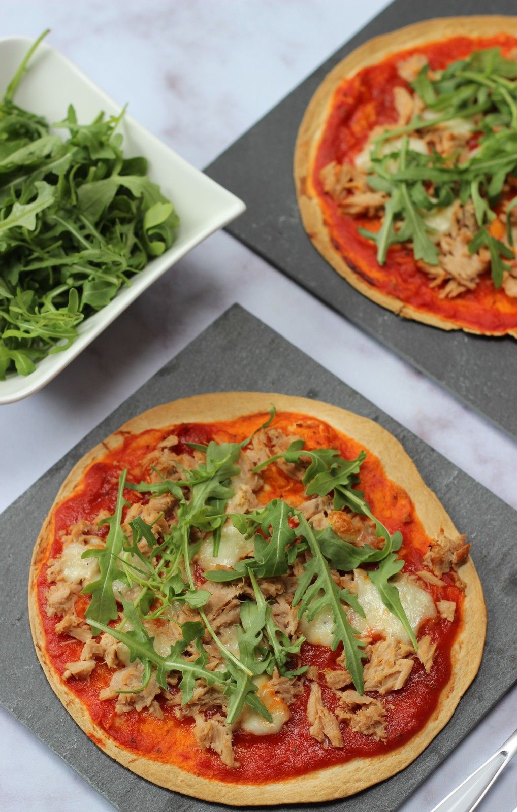 torti pizza thon mozza roquette