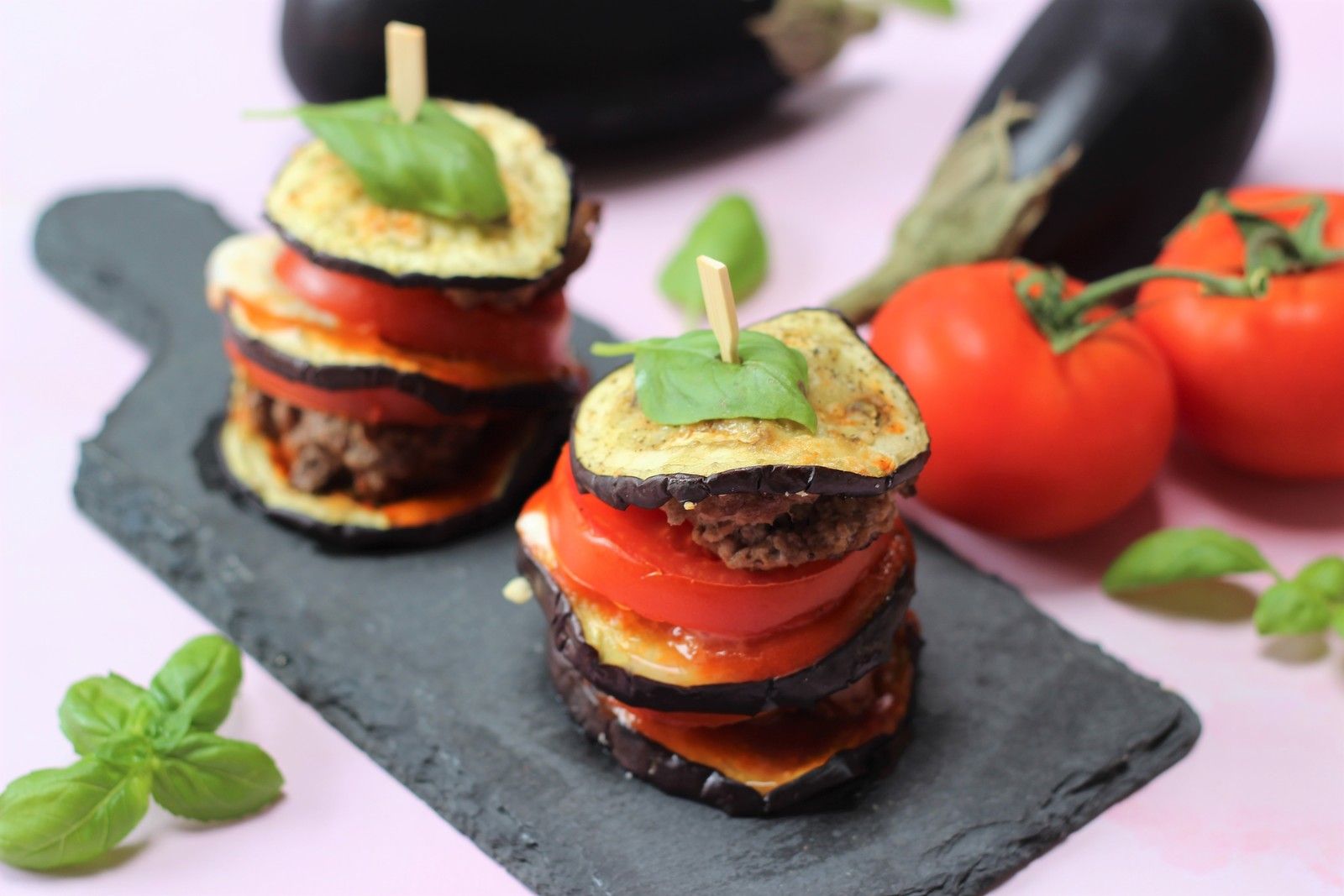 BURGERS D'AUBERGINES TOMATE BASILIC Les petits plaisirs de doro