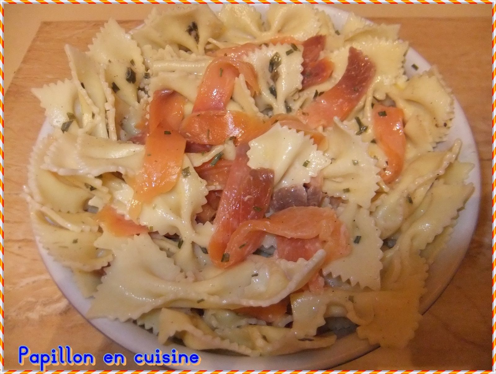 Recette: Pâtes à la truite fumée et ciboulette - Papillon en cuisine