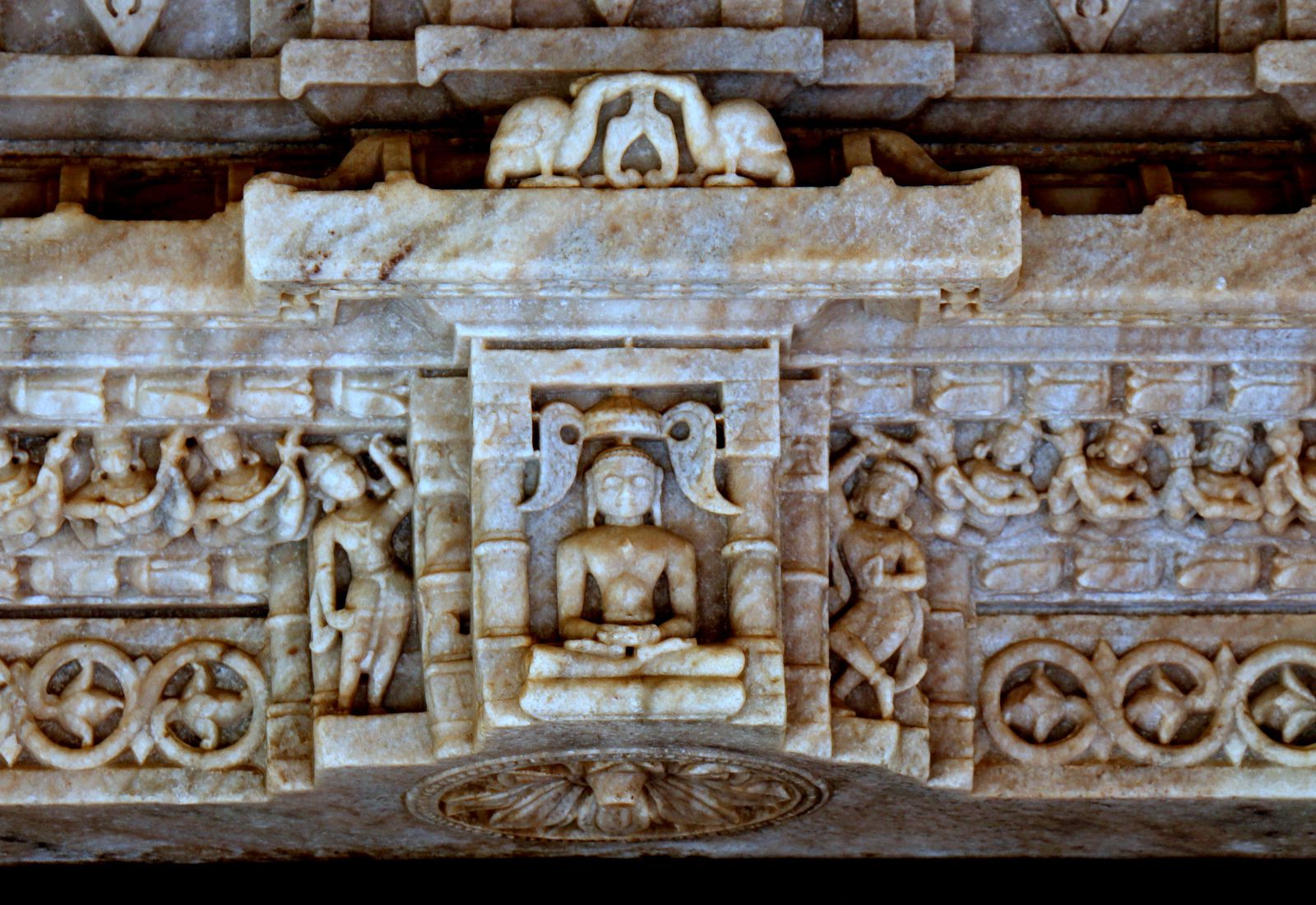 Temple d'Adanath du site de Ranakpur (1/2), Rajasthan (Inde)
