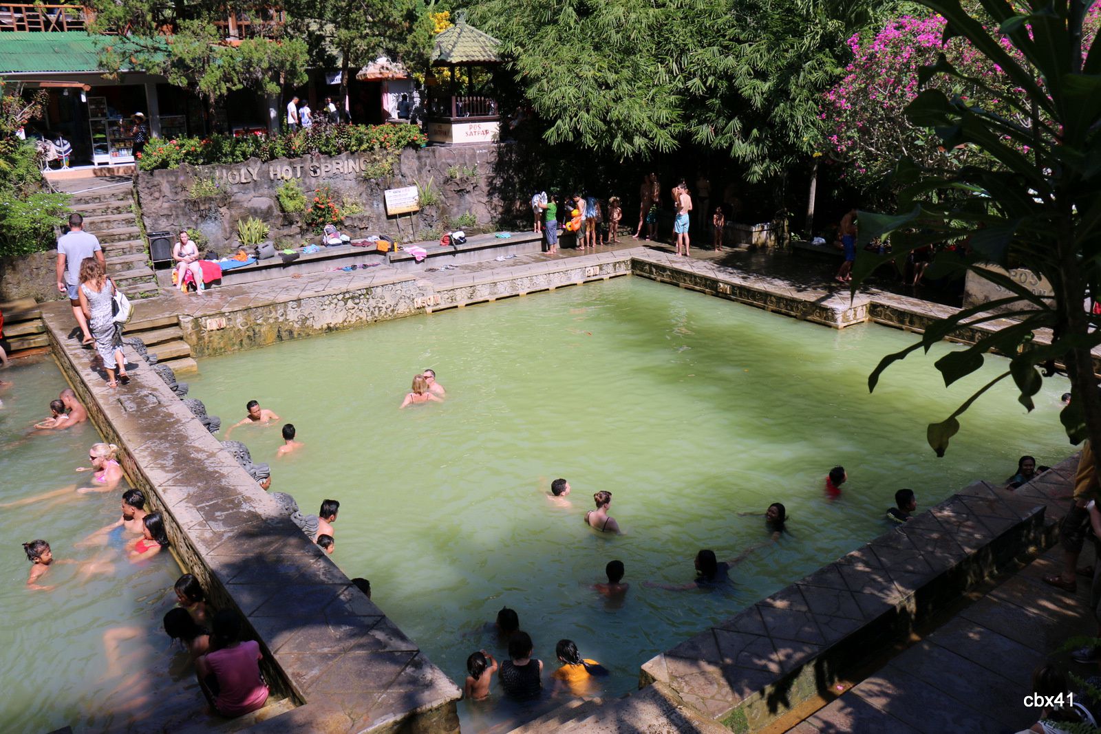 Les bains de Banjar, Bali