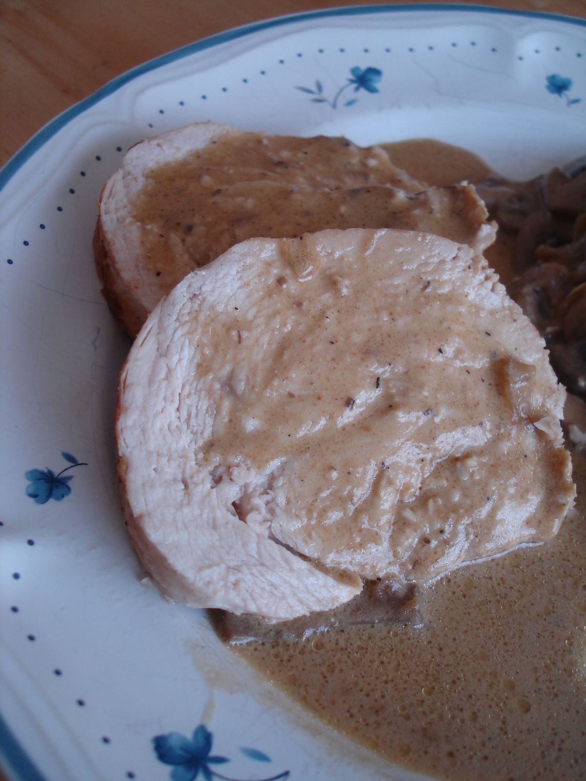 DINDONNEAU CUIT EN SAUTEUSE...AU PAPRIKA