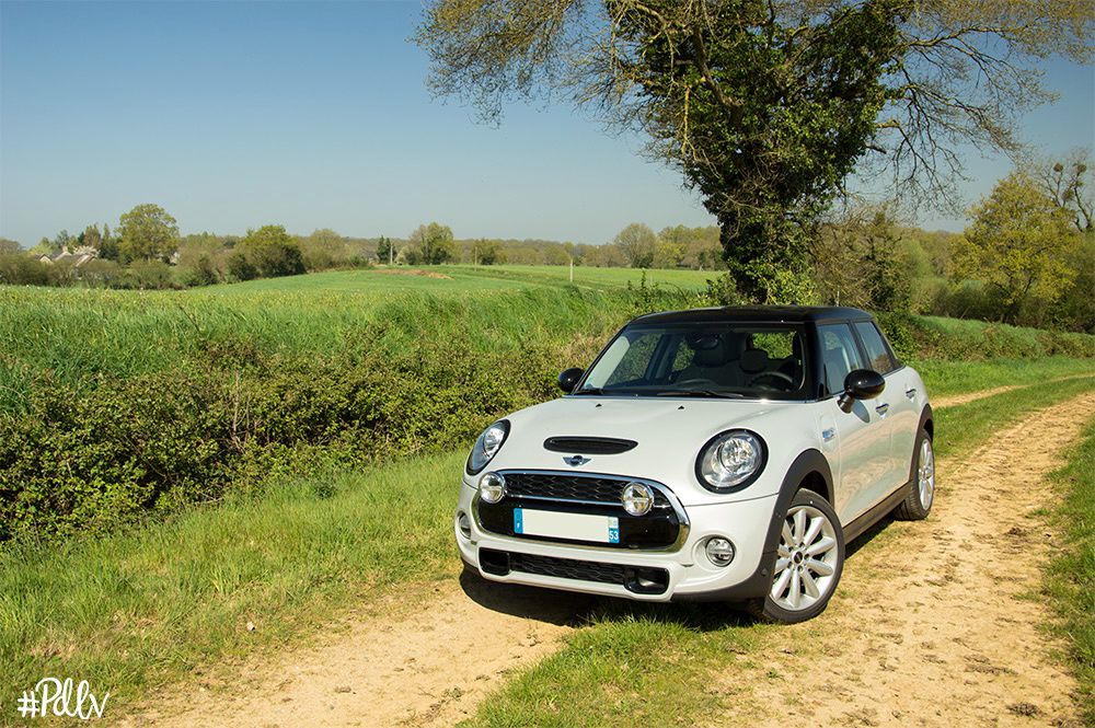 Mini Cooper S (F55) : sport & chic - Palais-de-la-Voiture.com