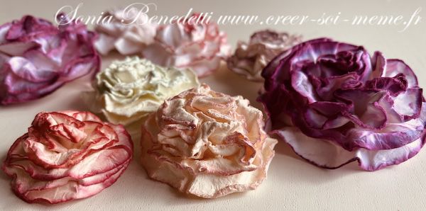 fleur en papier facile a confectionner avec des ronds en papiers