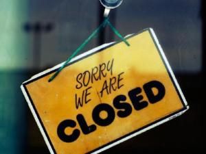 L'angleterre à mal à son commerce de détail et prévoit 60 000 fermetures de magasins d'ici 2018.