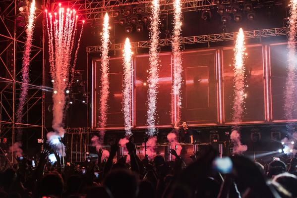 Tiësto photos | Sporting Club | Viña del Mar, Chile - february 21, 2015